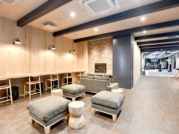 Fitness Lounge JEXER　東京ベイ海浜幕張